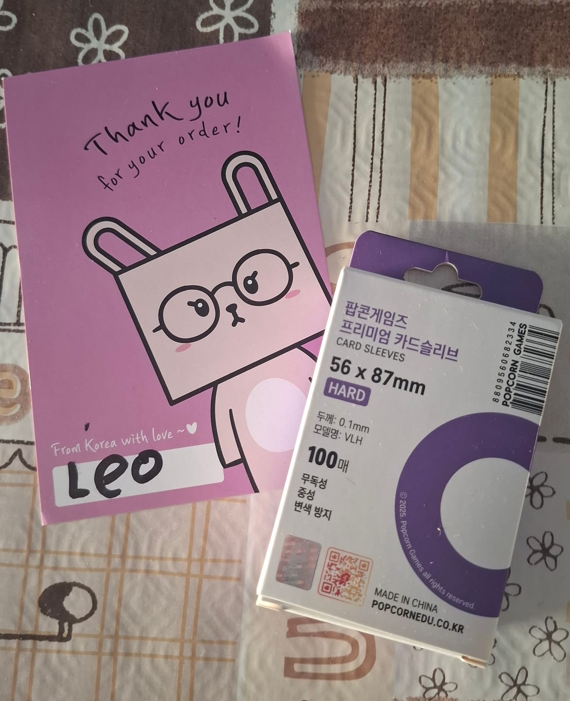 Customer photo review of [POPCORN GAMES] 56x87 Premium card sleeve 100EA (HARD)