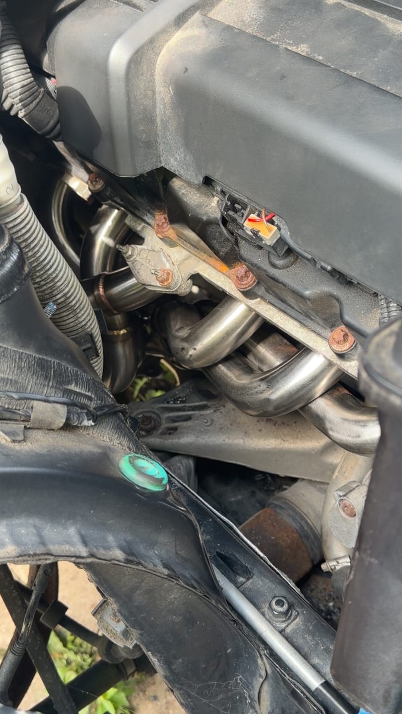 Customer photo review of N52 N51 Header Exhaust for BMW E90 E92 E93 E82 128i 325i 328i 330i