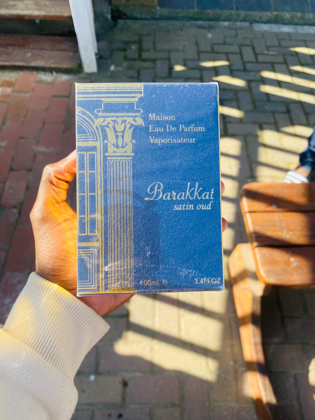 Customer photo review of Barakkat Satin Oud Eau De Parfum 100ml - Fragrance World