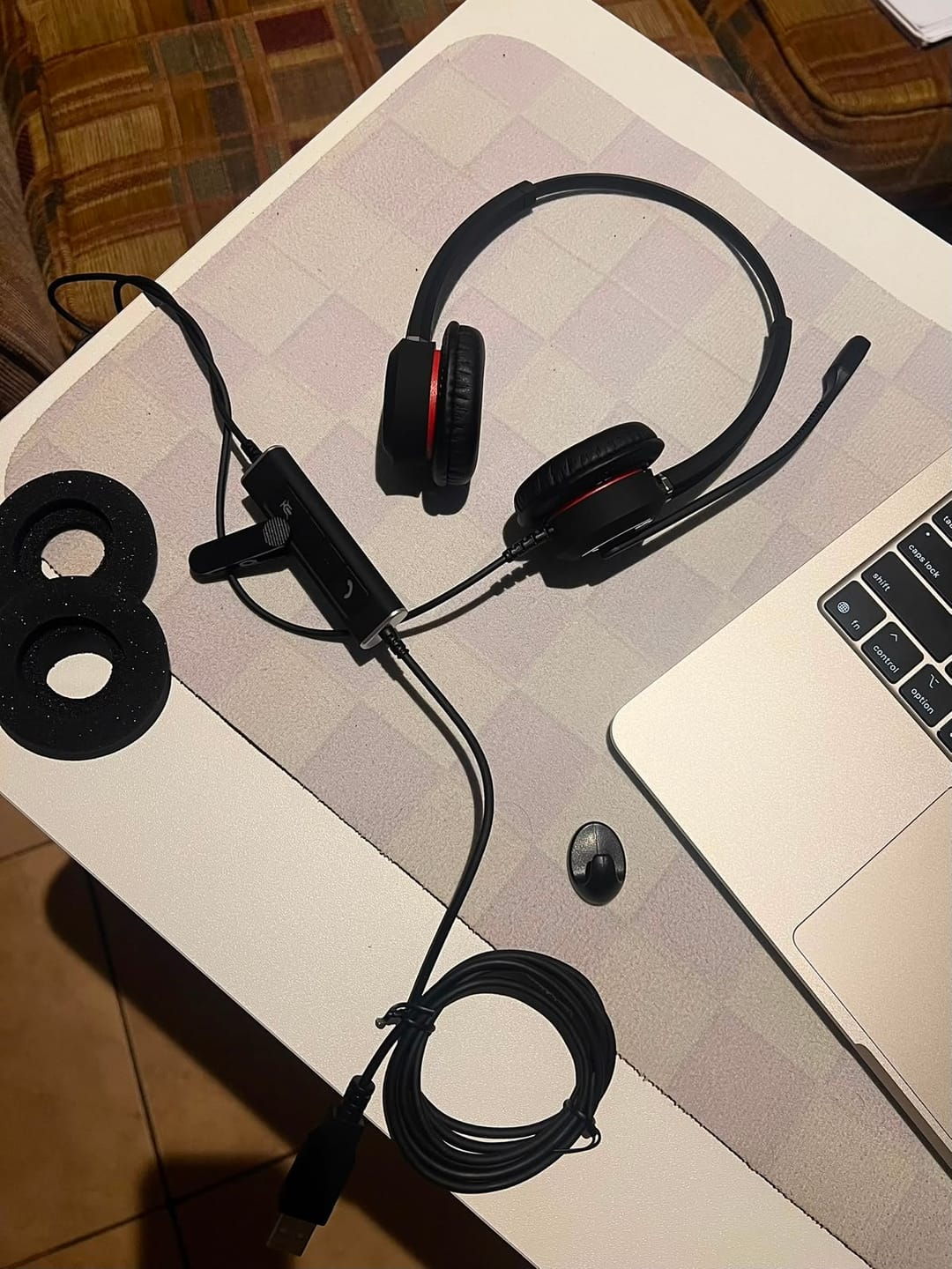 Customer photo review of Auricular VT6300 con doble cancelación de ruido (ENCx2) y cable USB