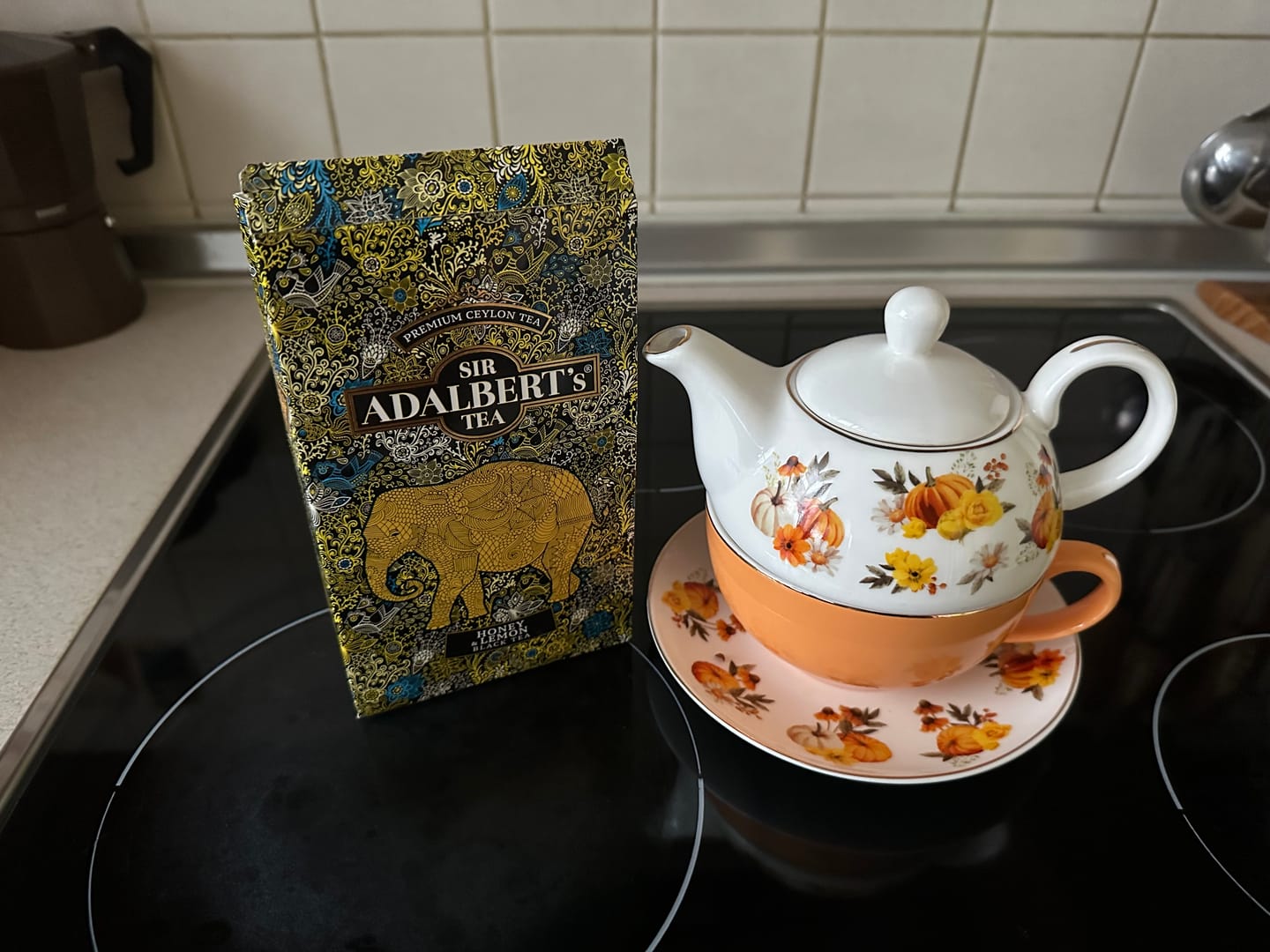 Customer photo review of Adalbert's Tea EARL GREY CARDAMOM & BLUE CORNFLOWER – 100 g w puszce