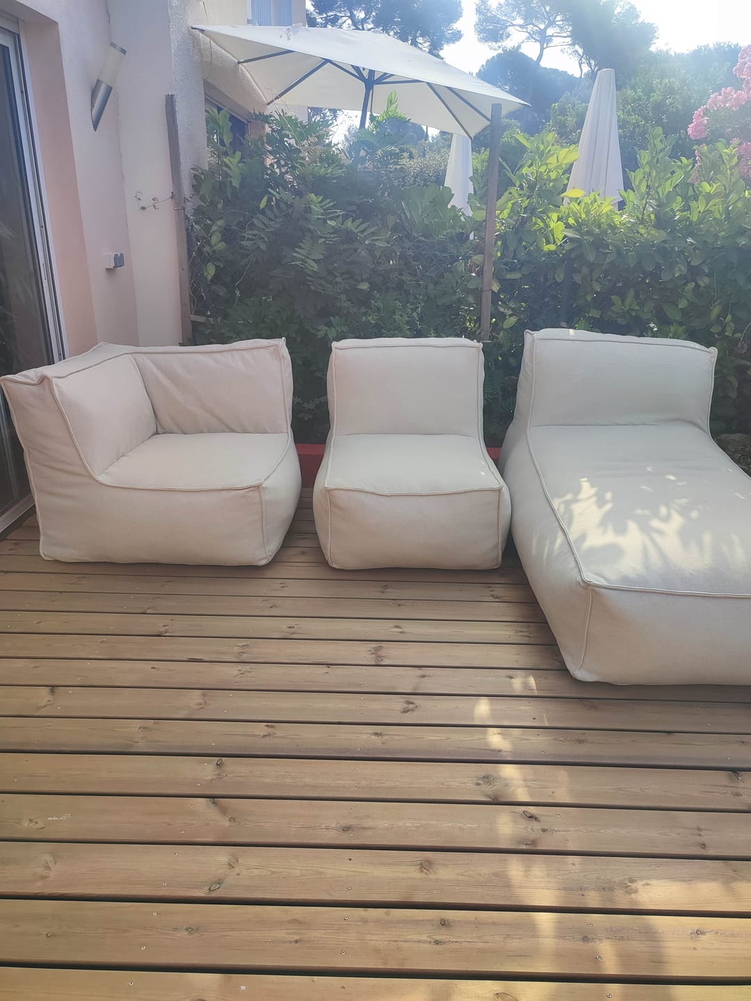 Customer photo review of The Lounge Corner
