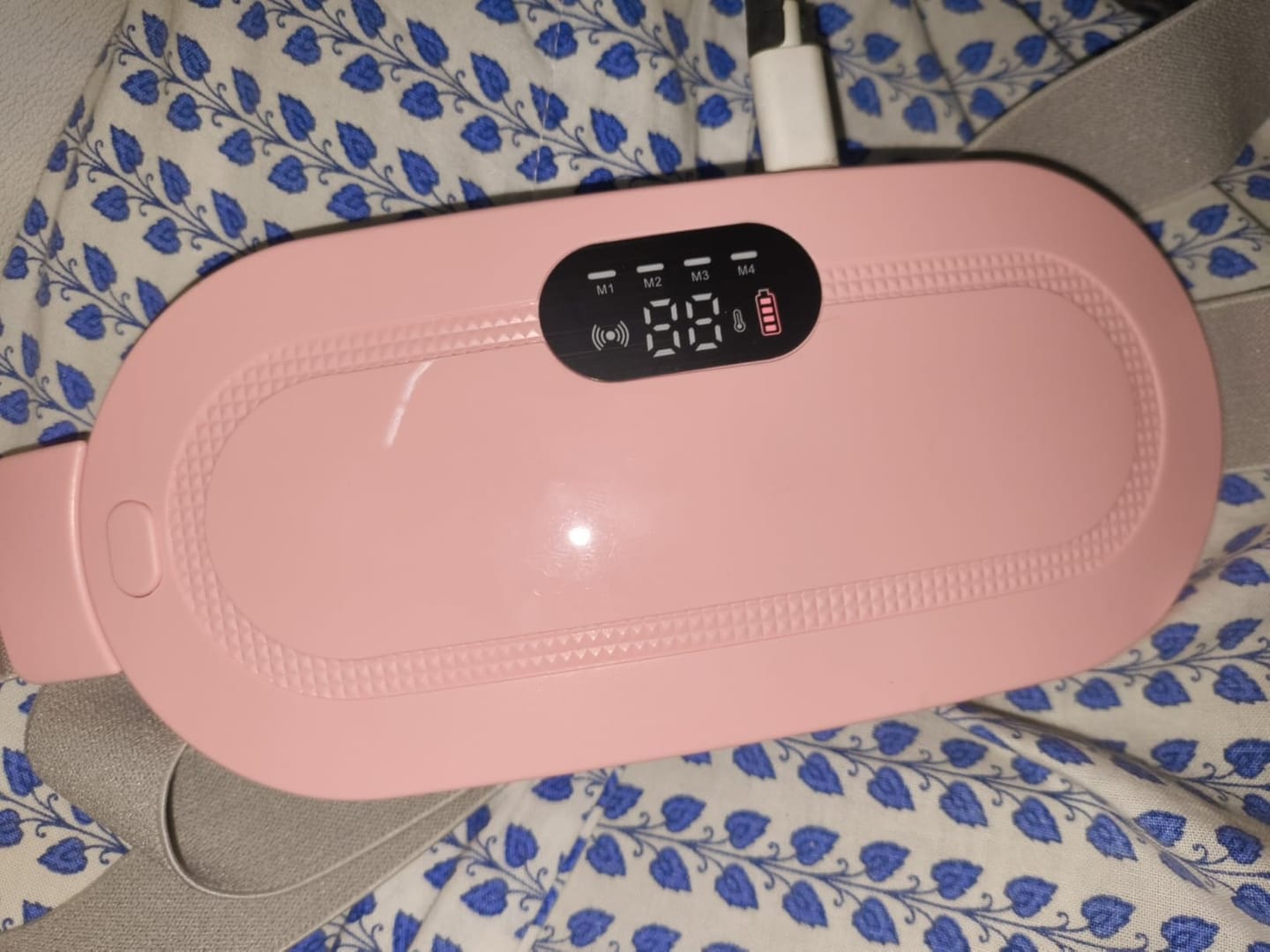 Customer photo review of Thermiva™ - Portable Cordless Heating & Vibration Belt for Menstrual Cramps