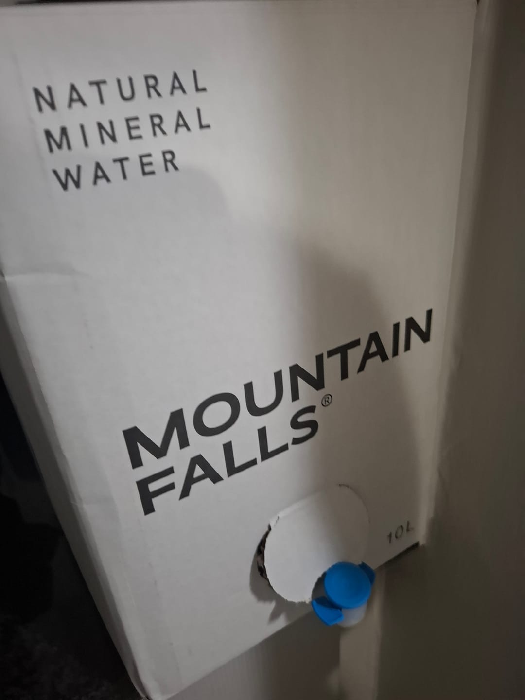 Customer photo review of AcquaBox by Mountain Falls 10L – STILL Mineral Water (on tap Bag-in-Box)