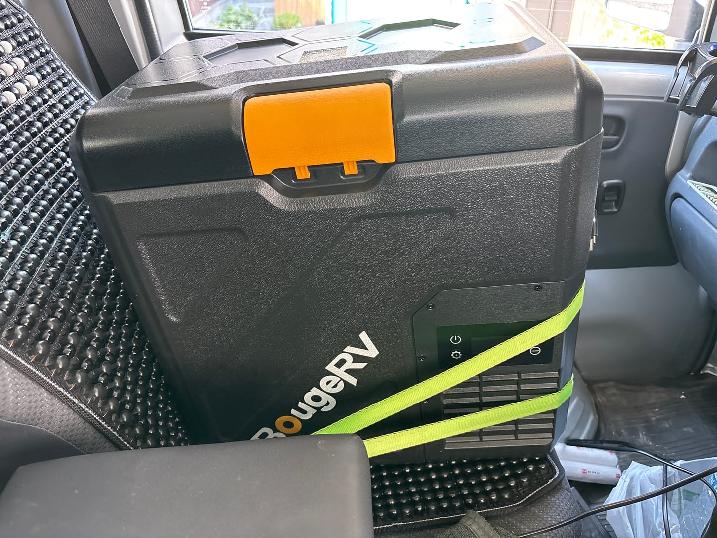 Customer photo review of BougeRV CRH20 ポーダブル冷蔵庫 20L ブラック (専用バッテリー付属)