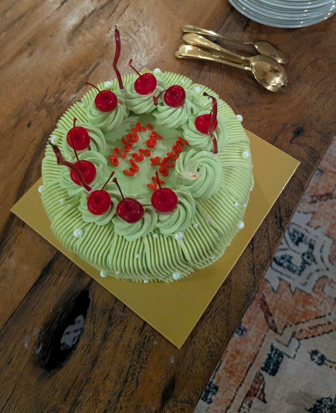 Customer photo review of 🎂 Birthday Cake – Delivery in Bali