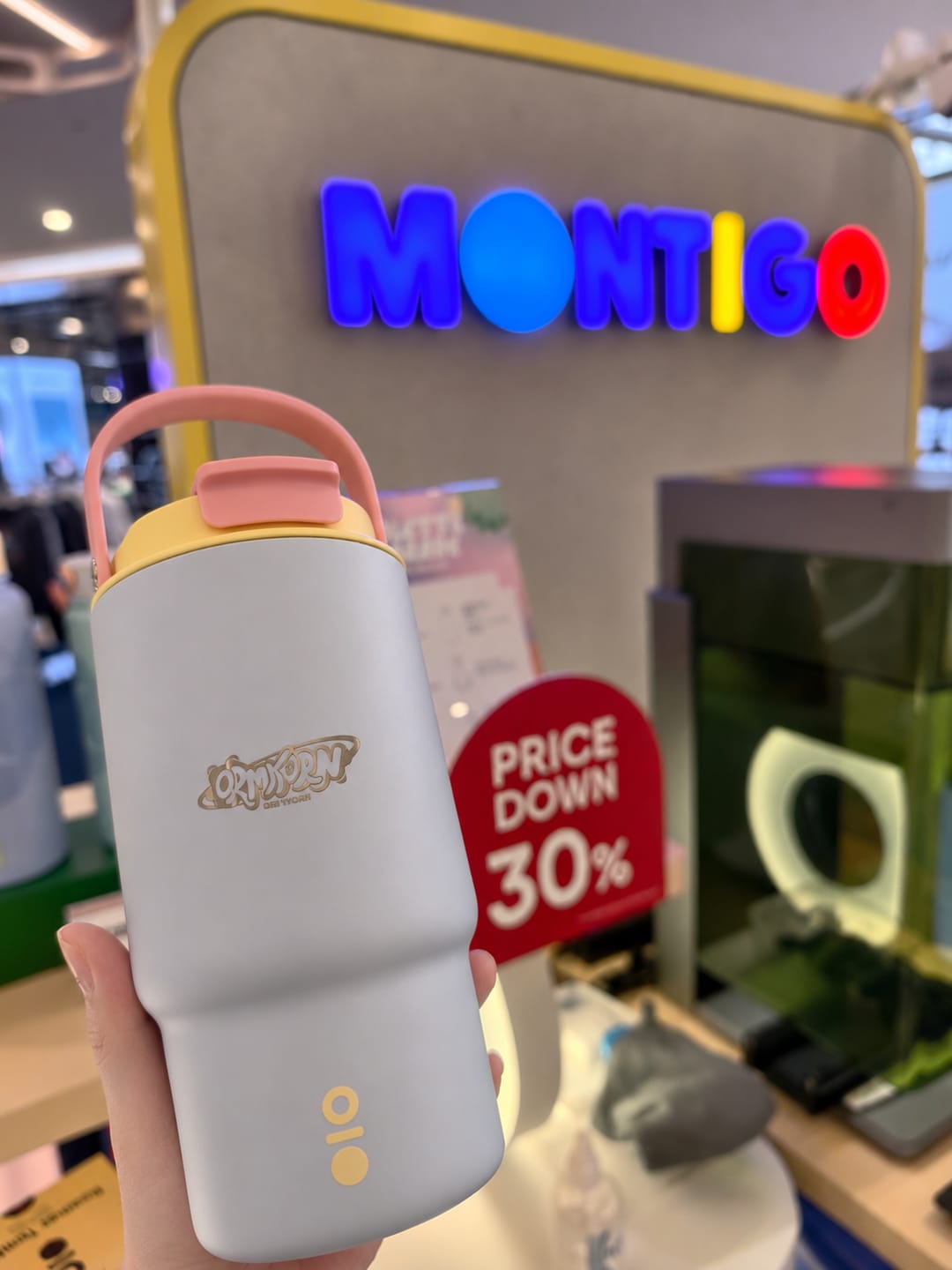 Customer photo review of Vibrant Candy Roamer Tumbler Regular แก้วเก็บความร้อน - เย็น
