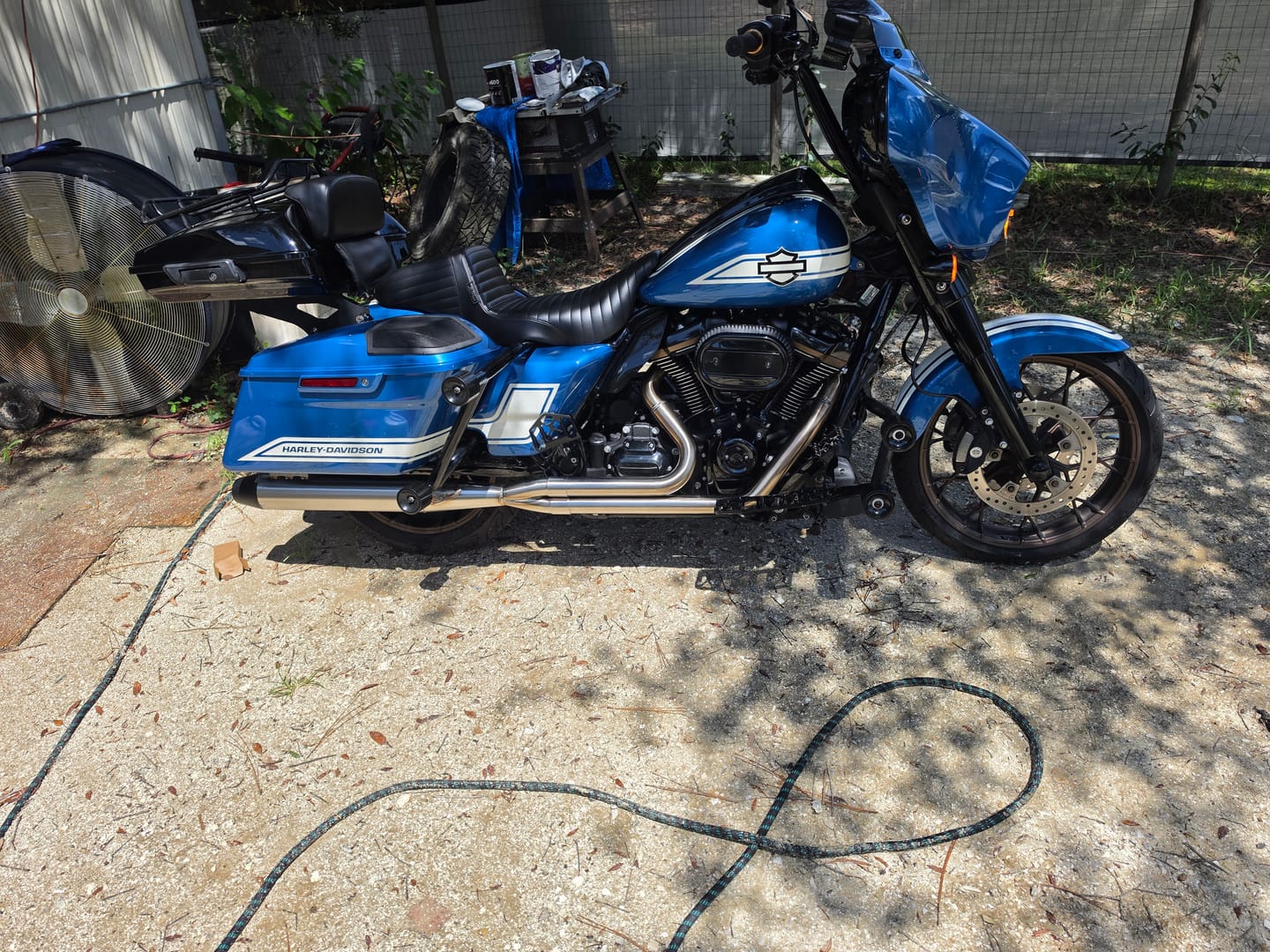 Customer photo review of Intimidator Exhaust  |  2017-2026 Harley M8 Bagger / Touring / CVO Models
