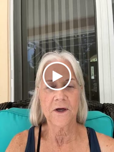 Customer video review of 1 Month Supply of Seranova Microneedling Infusion System™