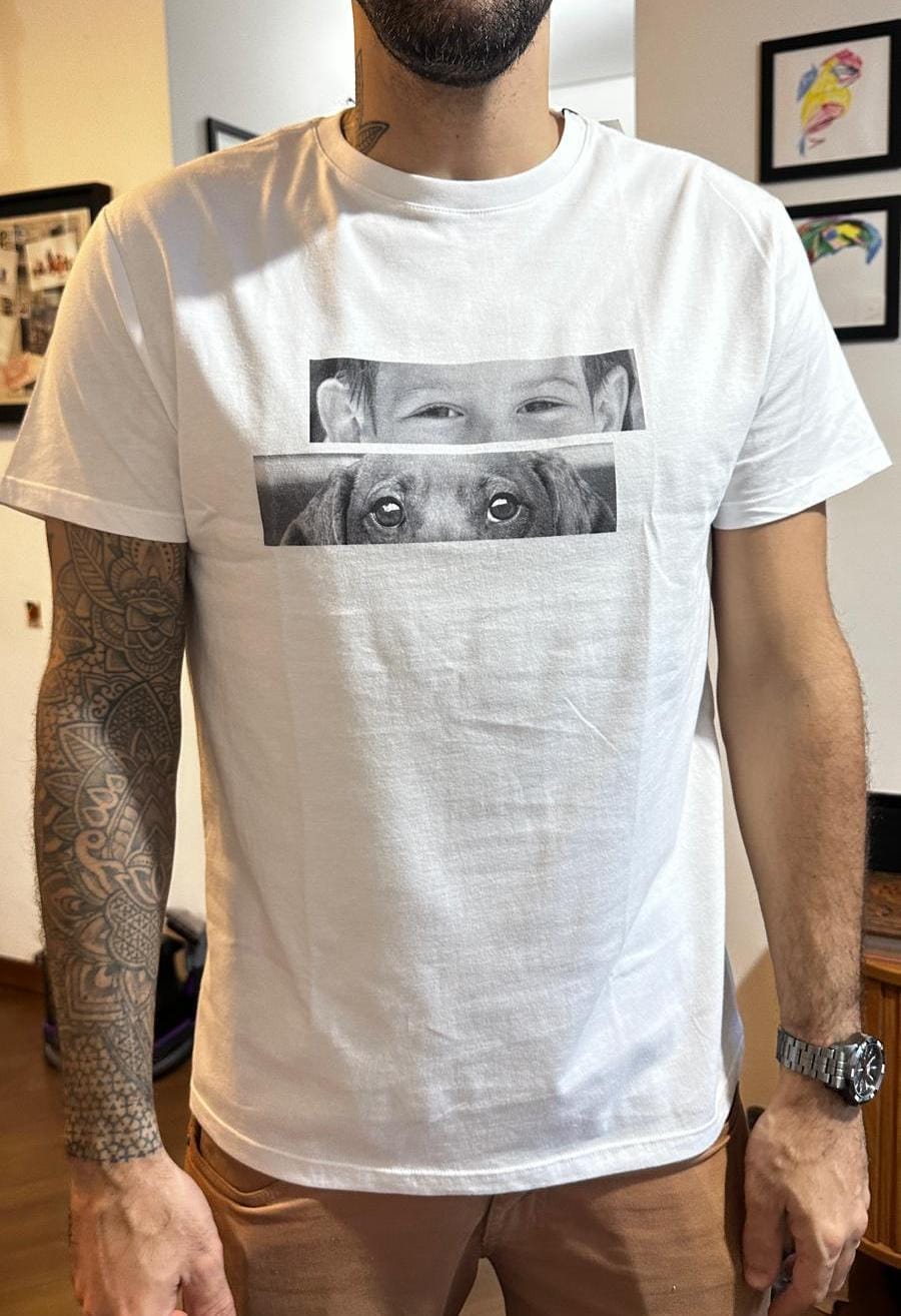 Customer photo review of Camiseta Personalizada OLHARES DOS FILHOS (Até 6) - Algodão 100%