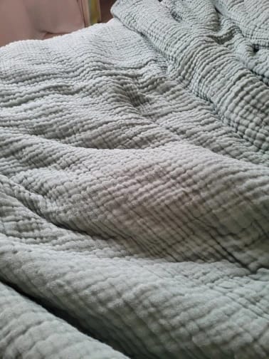 Customer photo review of Kuscheldecke Musselin für jede Jahreszeit