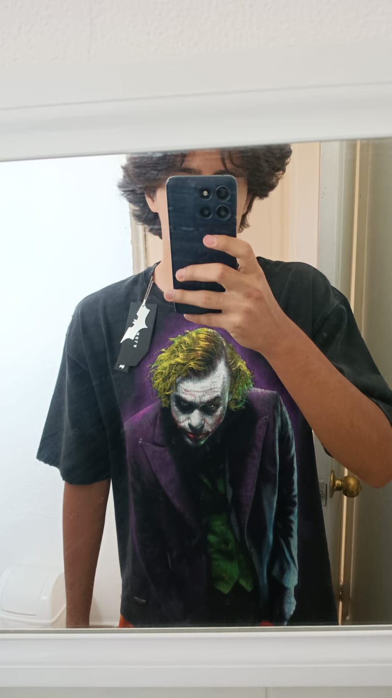 Customer photo review of 4244 - Batman Character Tees