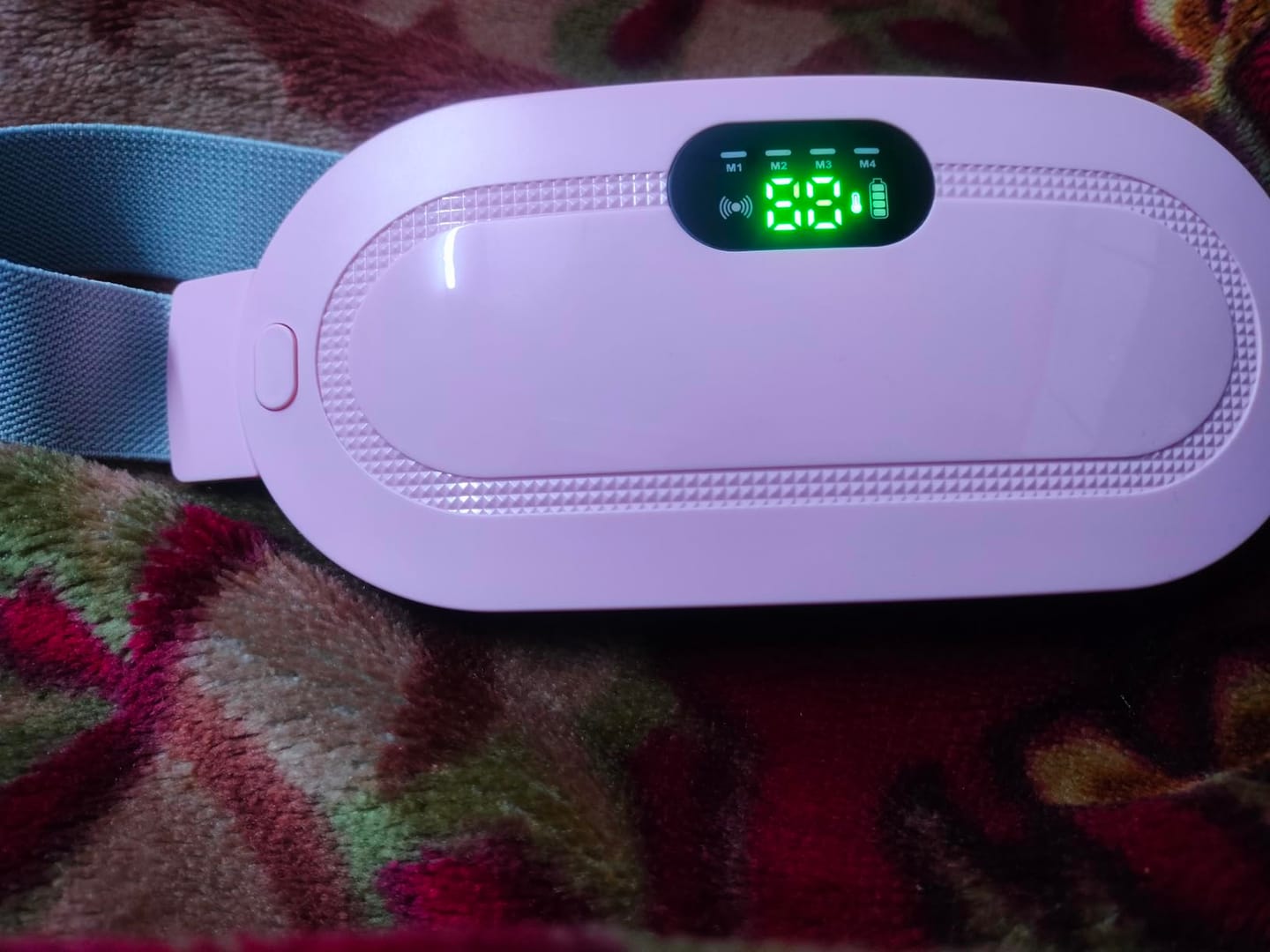 Customer photo review of Thermiva™ - Portable Cordless Heating & Vibration Belt for Menstrual Cramps
