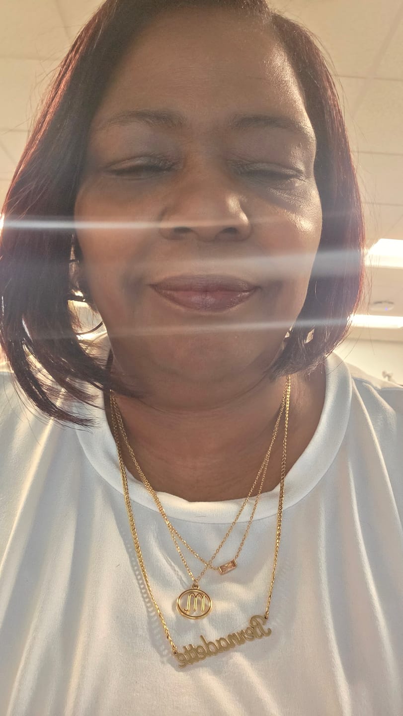 Customer photo review of Diamond Cut Heart Name Necklace