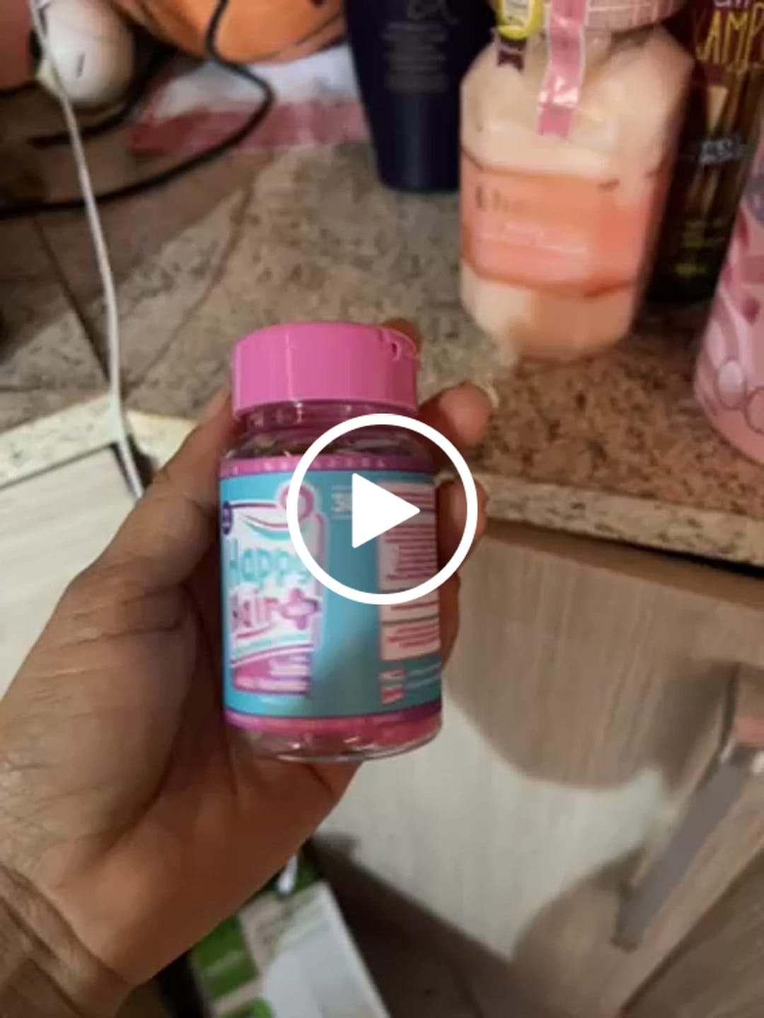 Customer video review of Happy Hair 2 Potes