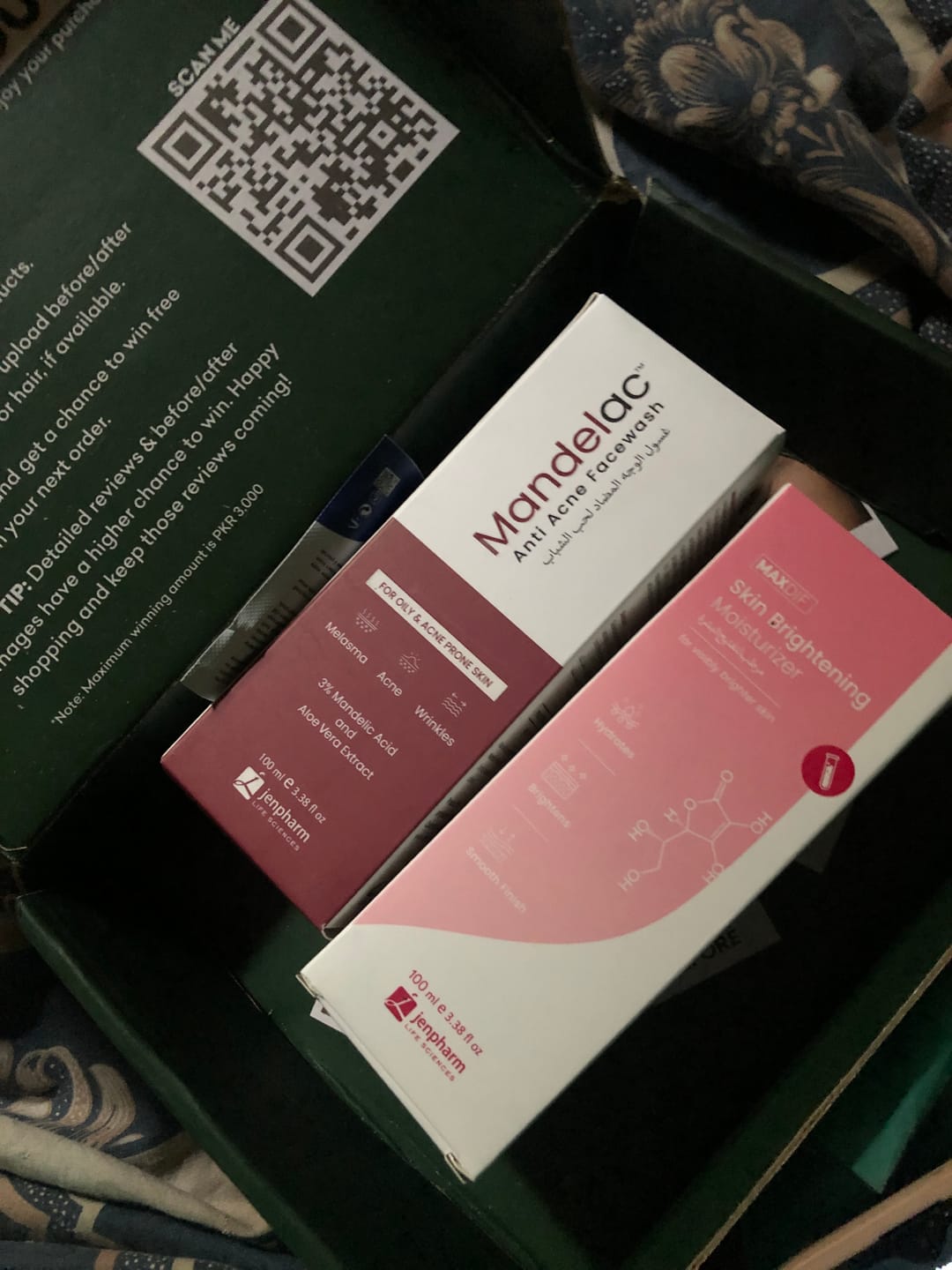 Customer photo review of MandelAC Facewash