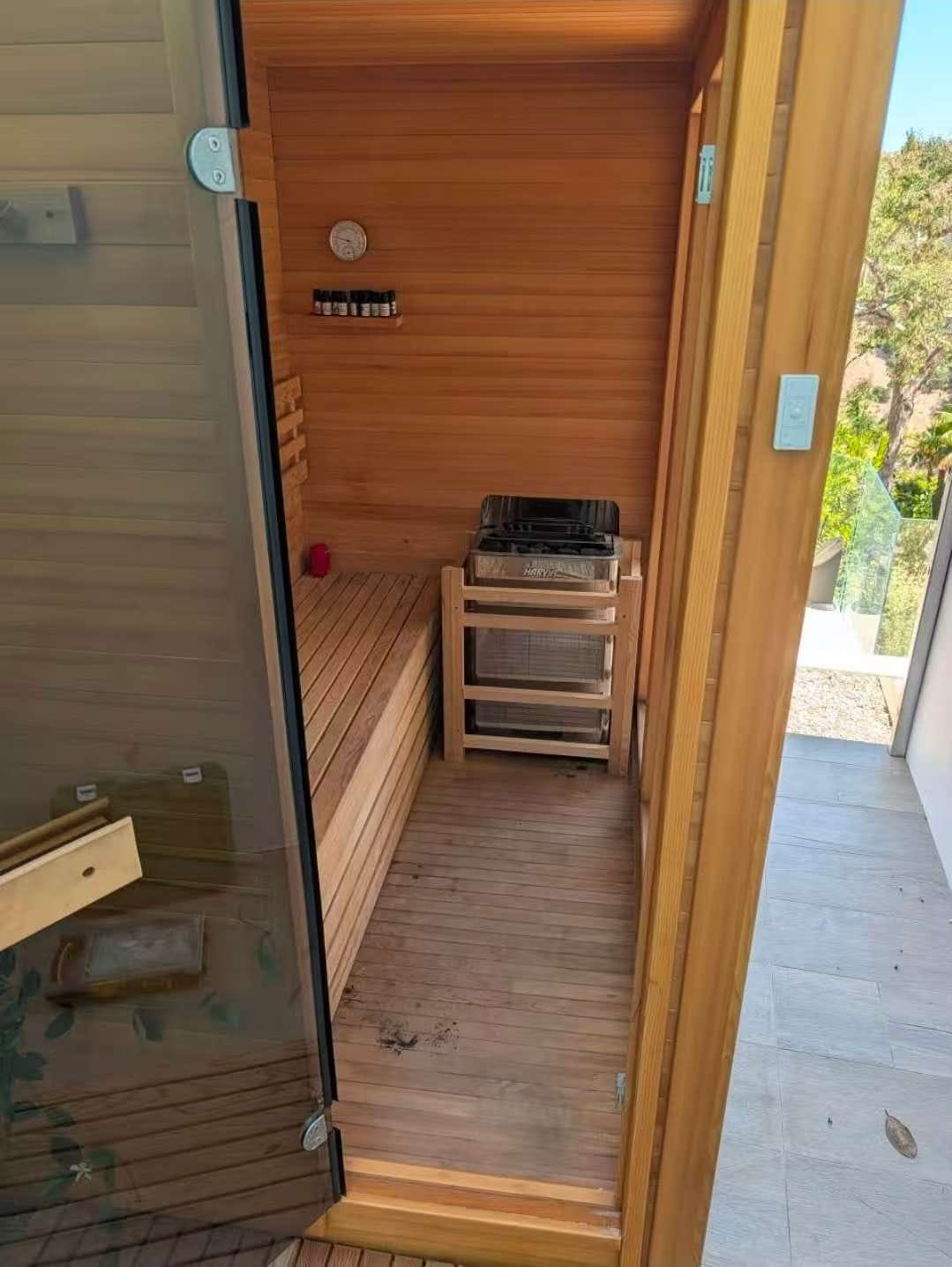 Customer photo review of OS-CALDERA CORE 3 | Saunasnet® 4-6 Person Outdoor Steam Sauna