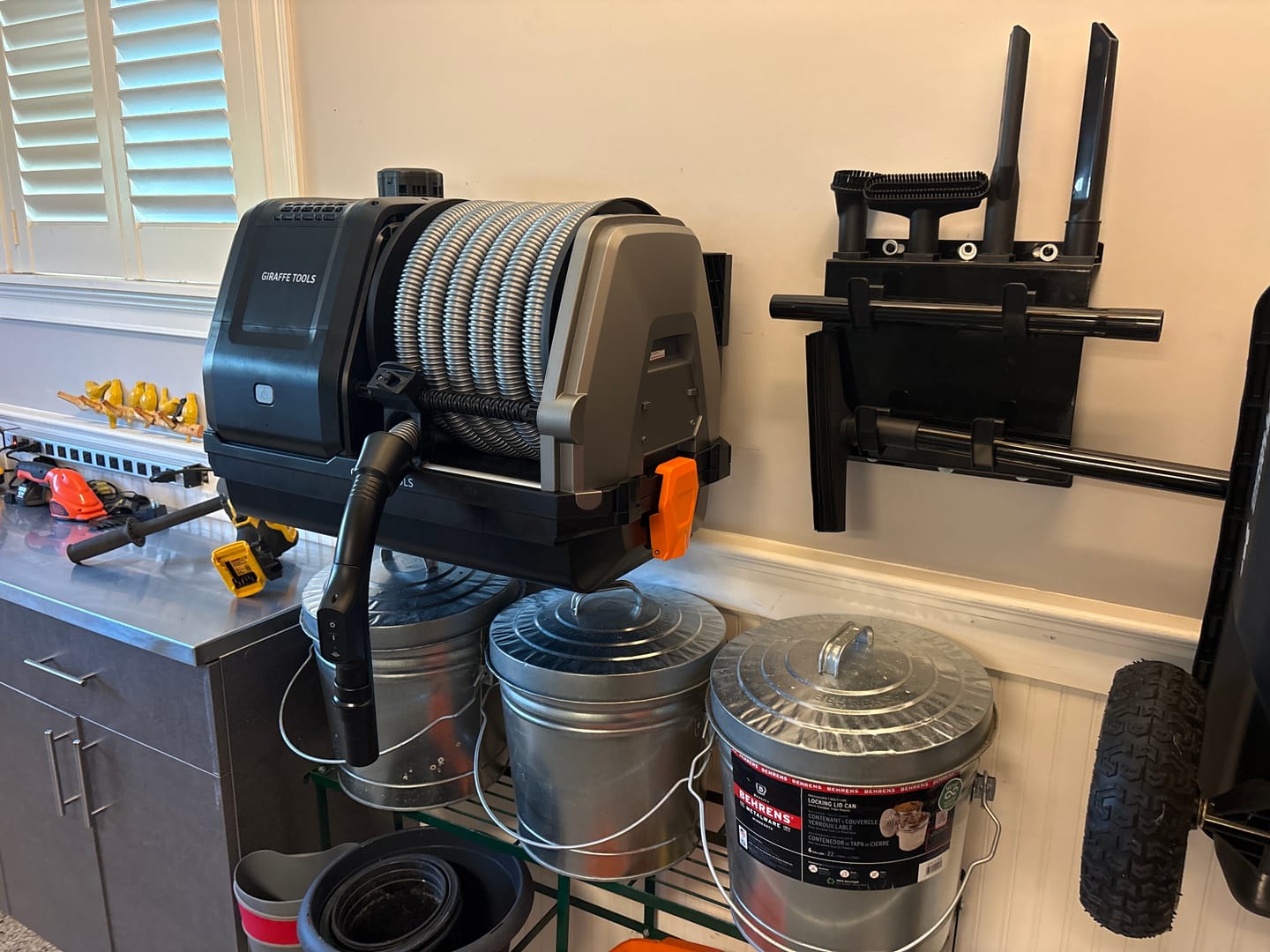 Customer photo review of Grandstorm Retractable Vacuum Cleaner