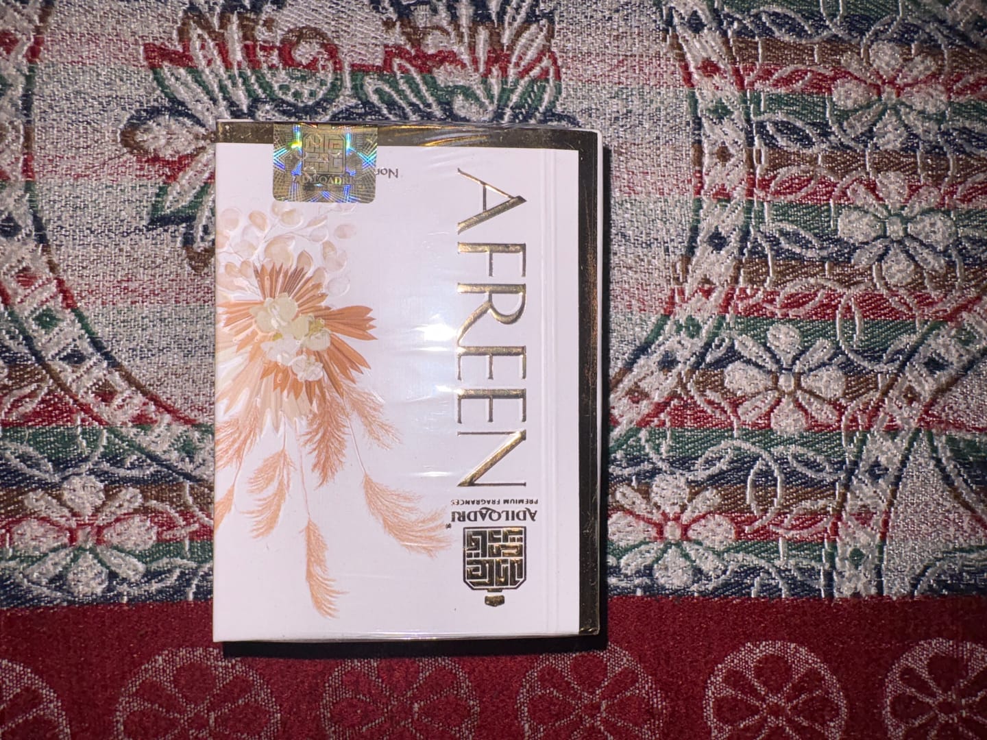 Customer photo review of Afreen Woman Luxury Attar Perfume