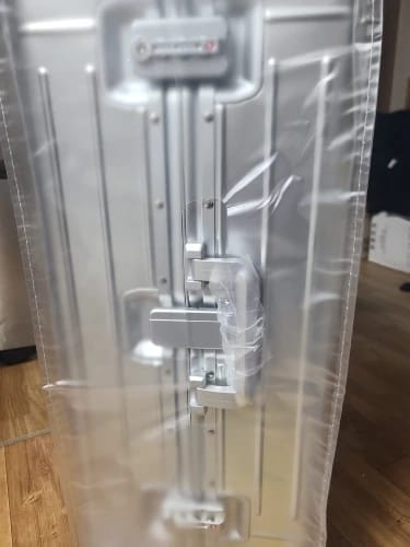 Customer photo review of MATCHIGO - VALISE EN ALUMINIUM