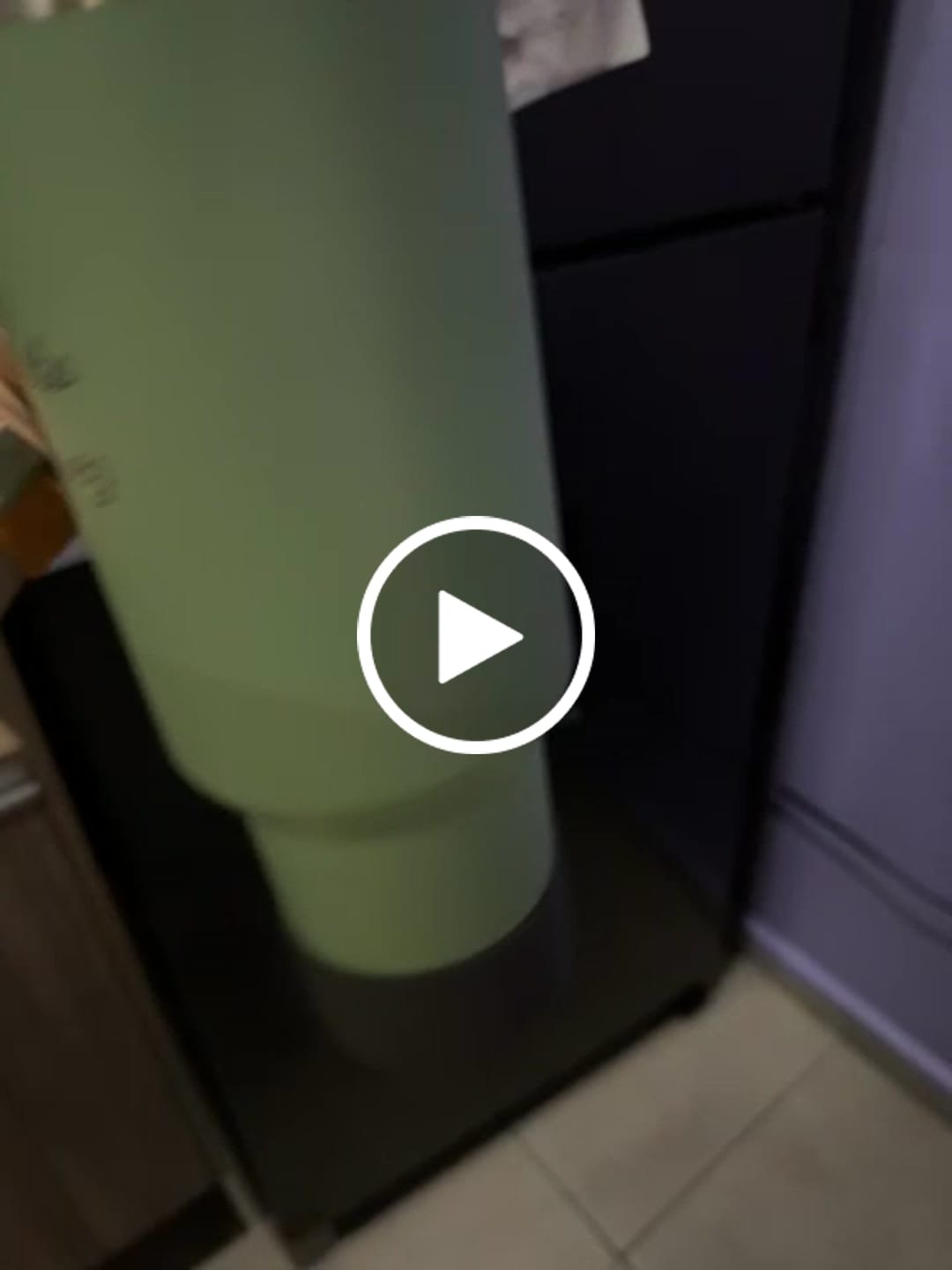 Customer video review of Grabado