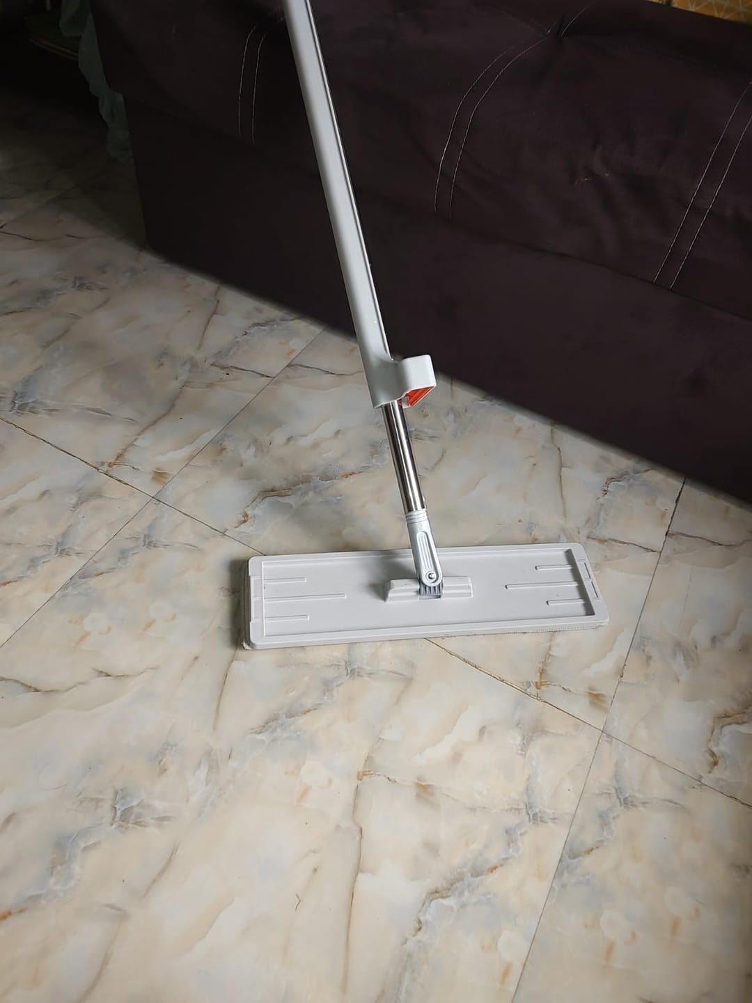 Customer photo review of 360° Flat Mop – Wet & Dry Floor Cleaner