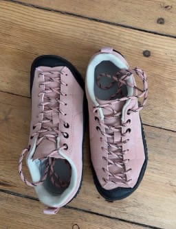 Customer photo review of Barefoot TrekShield™ Green – Impermeables y Antideslizantes