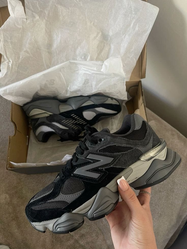 Customer photo review of New Balance 9060 Shoes