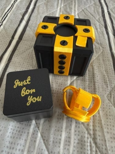 Customer photo review of Surprise Gift Box
