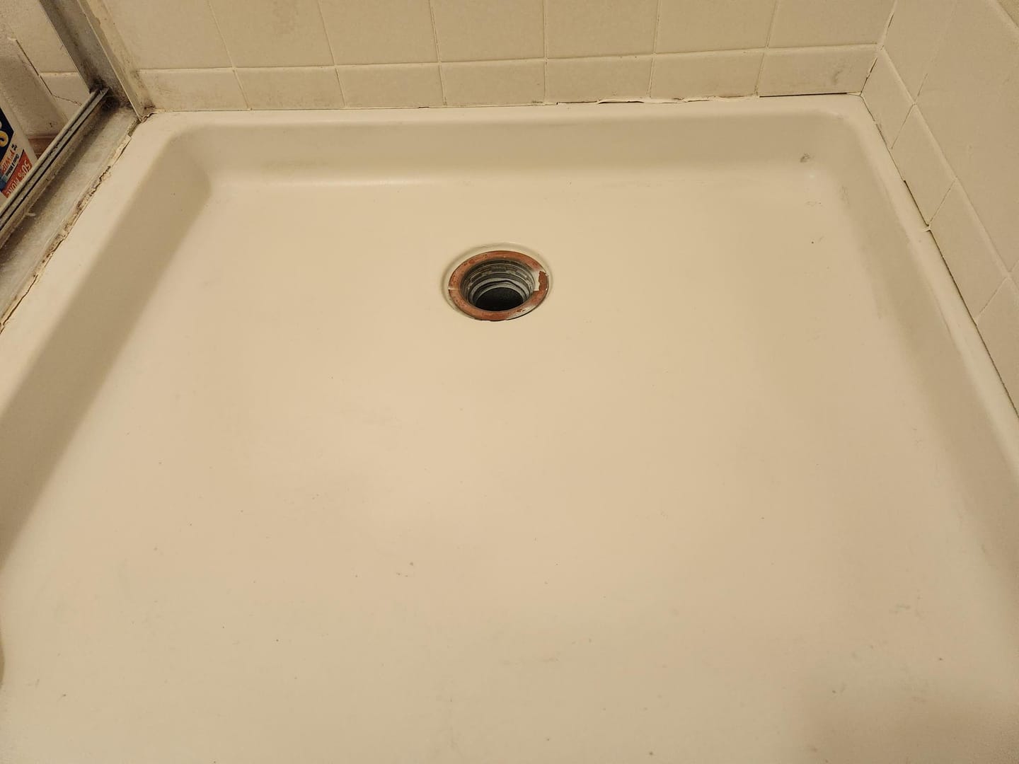 Customer photo review of Floor Crack Repair Kit