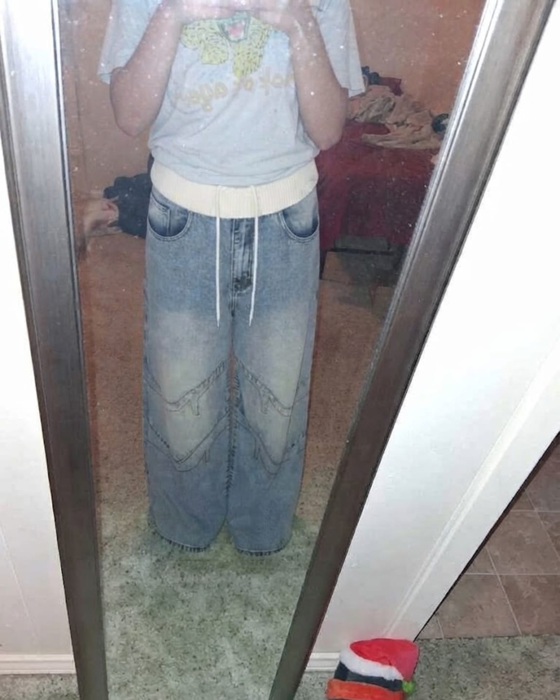 Customer photo review of ELASTIC RETRO BAGGY JEANS