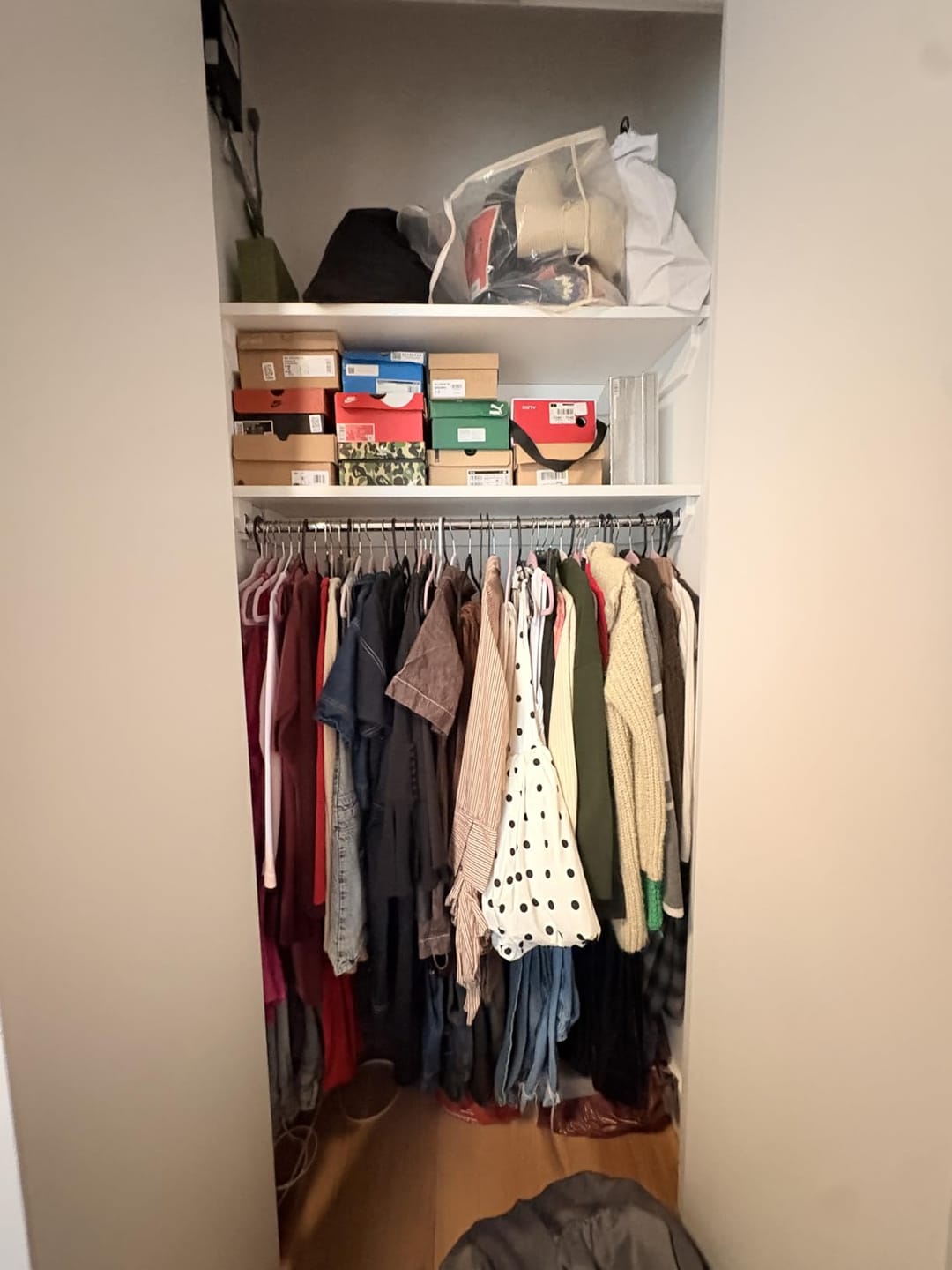 Customer photo review of Verstellbare Kleiderstange