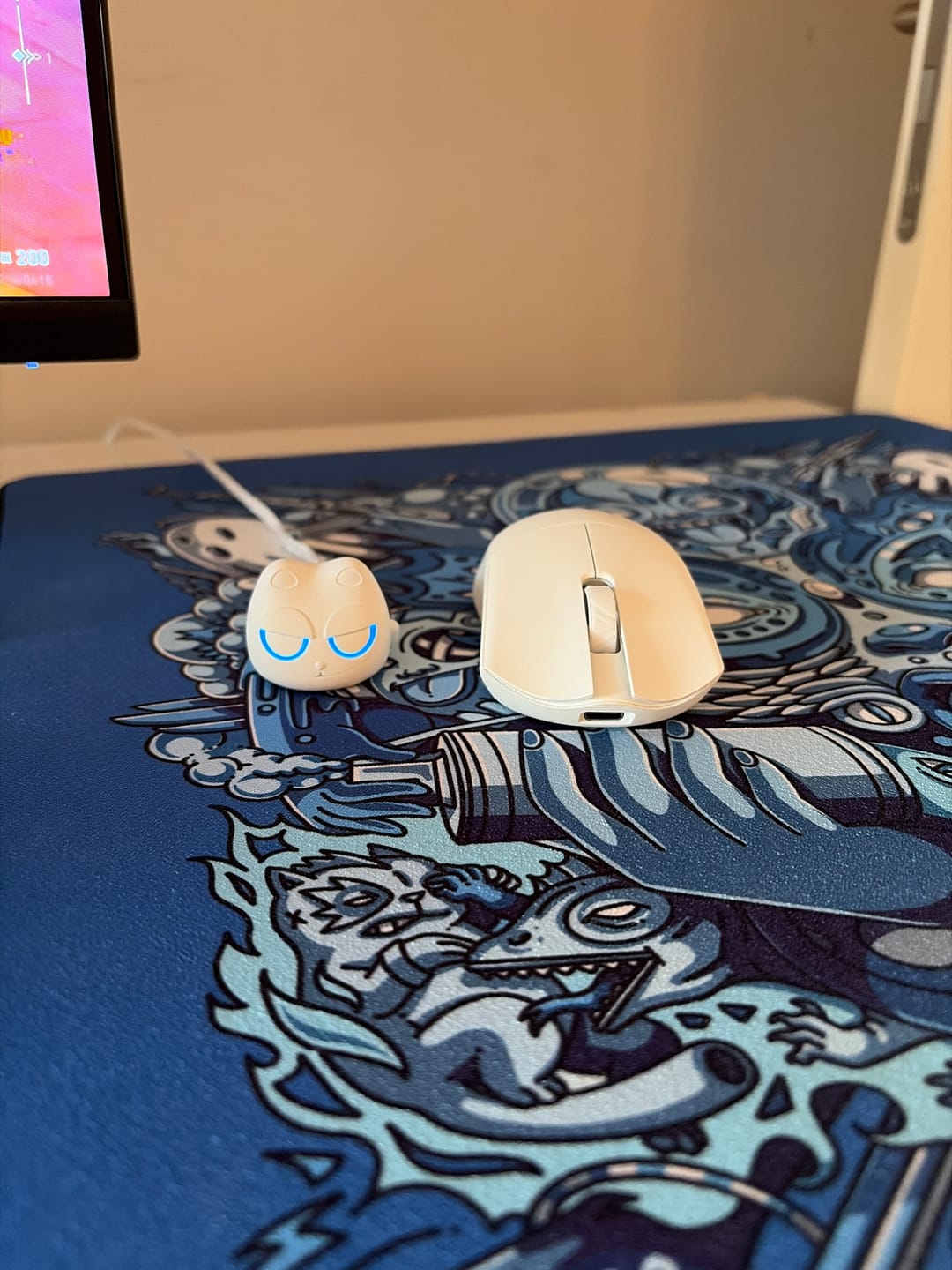 Customer photo review of WLMouse Beast G Mini Wireless Mouse
