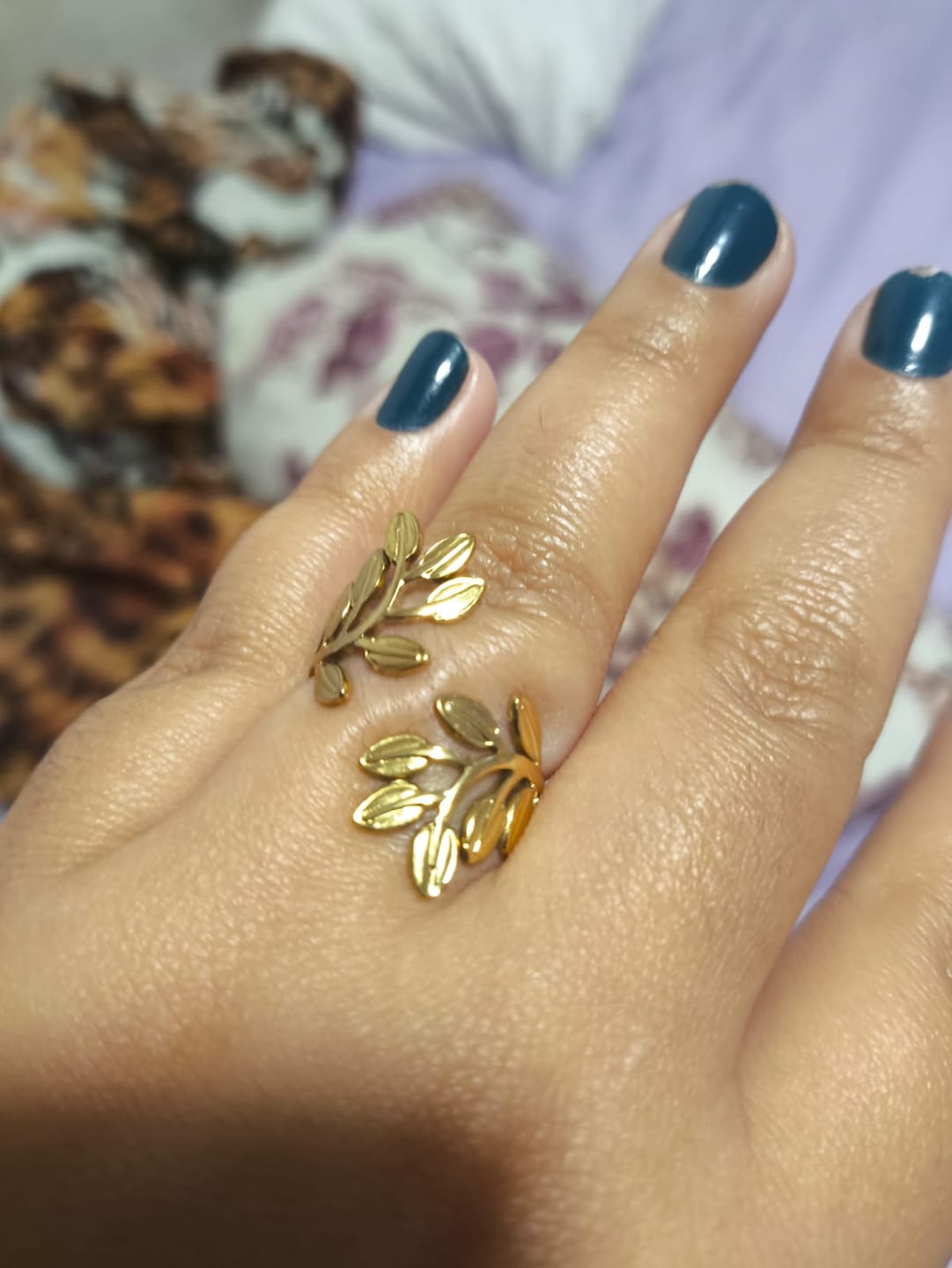Customer photo review of Anel Ramos Ajustável Banhado em Ouro 18K