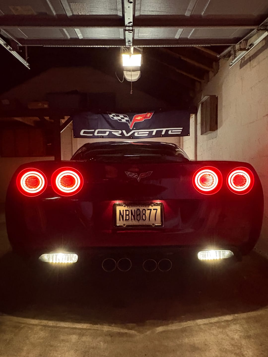 Customer photo review of 2005-13 Chevrolet Corvette C6 Infinity Style LED Tail Lights (PRE-SALE)