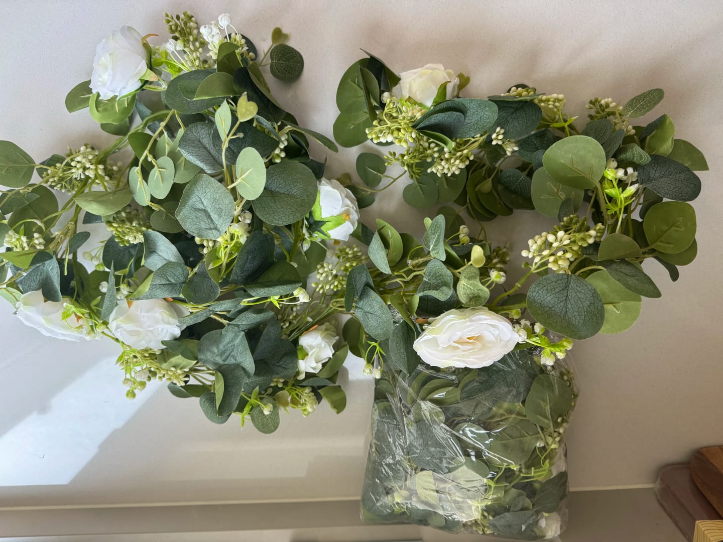 Customer photo review of 🔥Last Day 60% OFF🔥Artificial Rose Garland Flower Vine