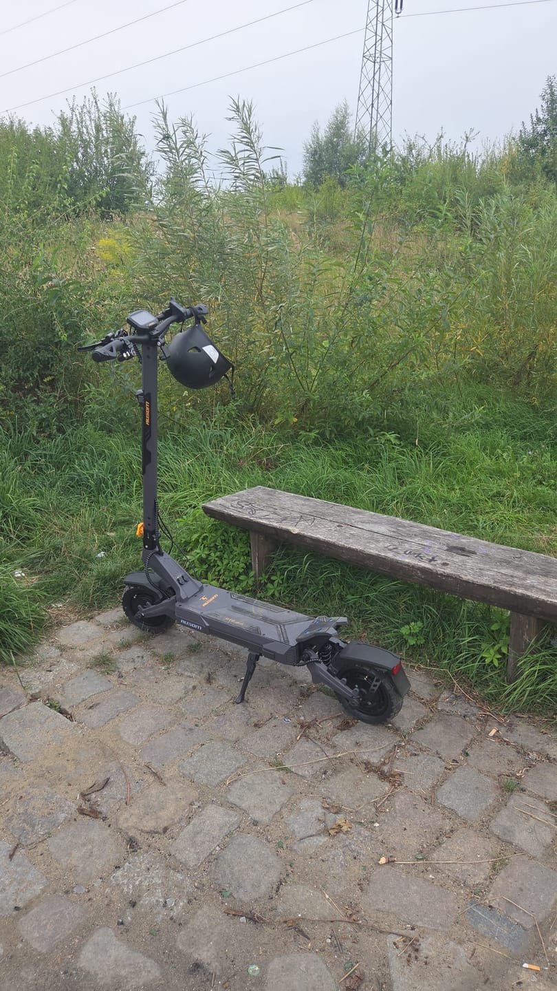 Customer photo review of Ausom DT2 Pro Hulajnoga elektryczna