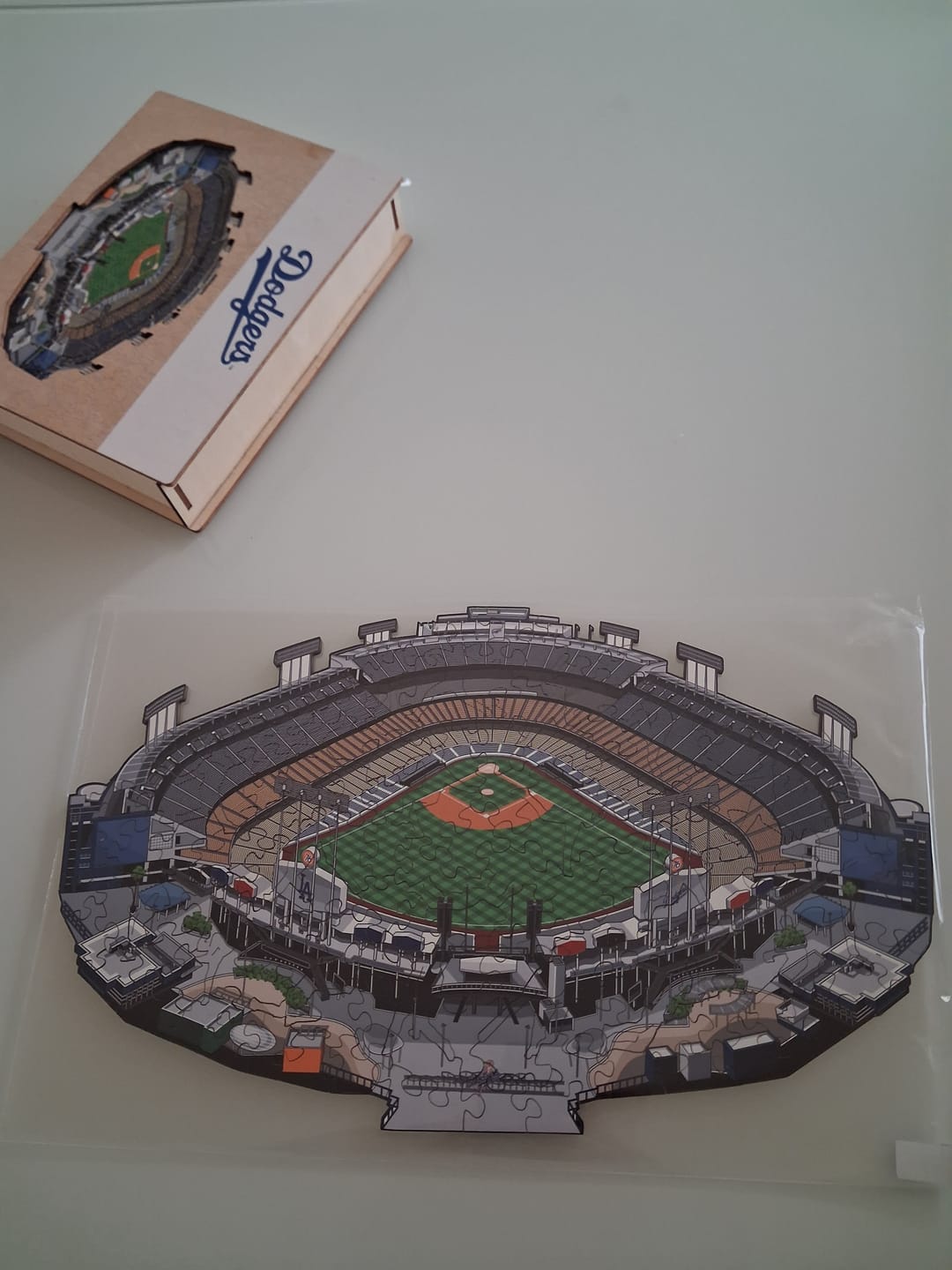 Customer photo review of Los Angeles Dodgers™ Dodger Stadium - Rompecabezas de Madera