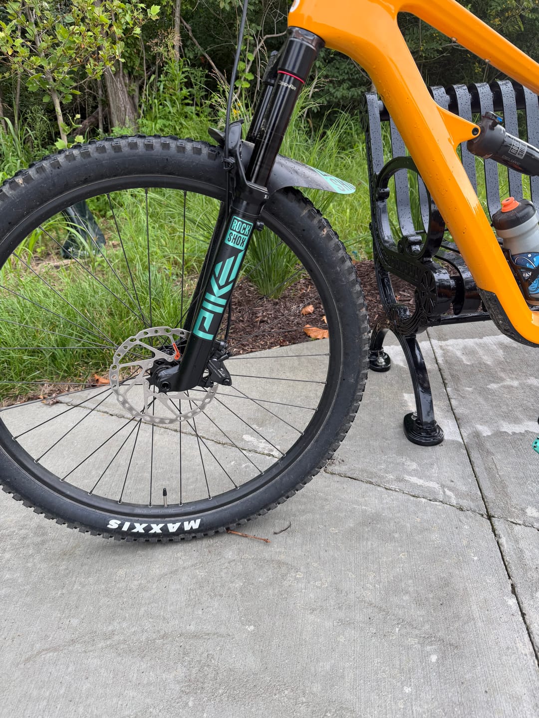 Customer photo review of Metallic RockShox Pike Fork Decal