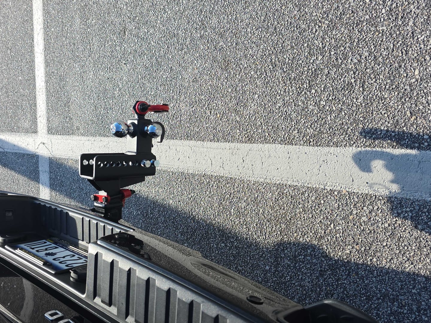 Customer photo review of TYT Adjustable Tri-Ball Hitch for 2″ Receiver – Up to 10K GTW