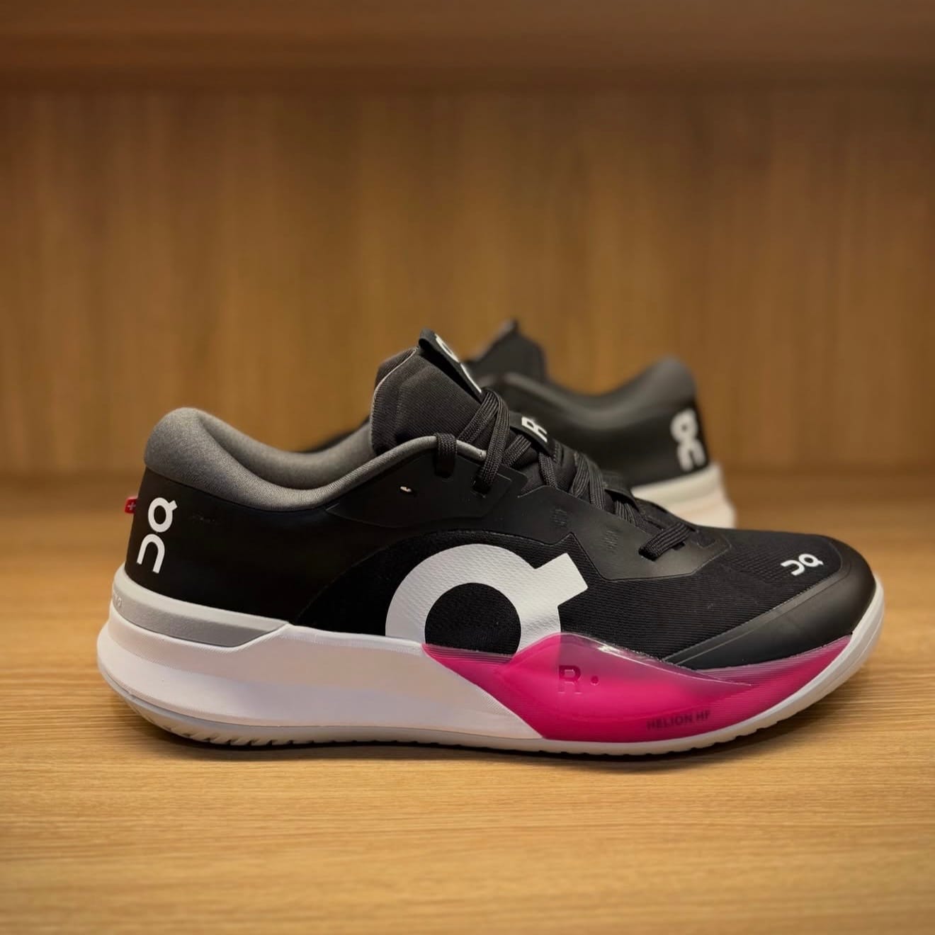 Customer photo review of Roger Pro 3 Black Pink - R3P