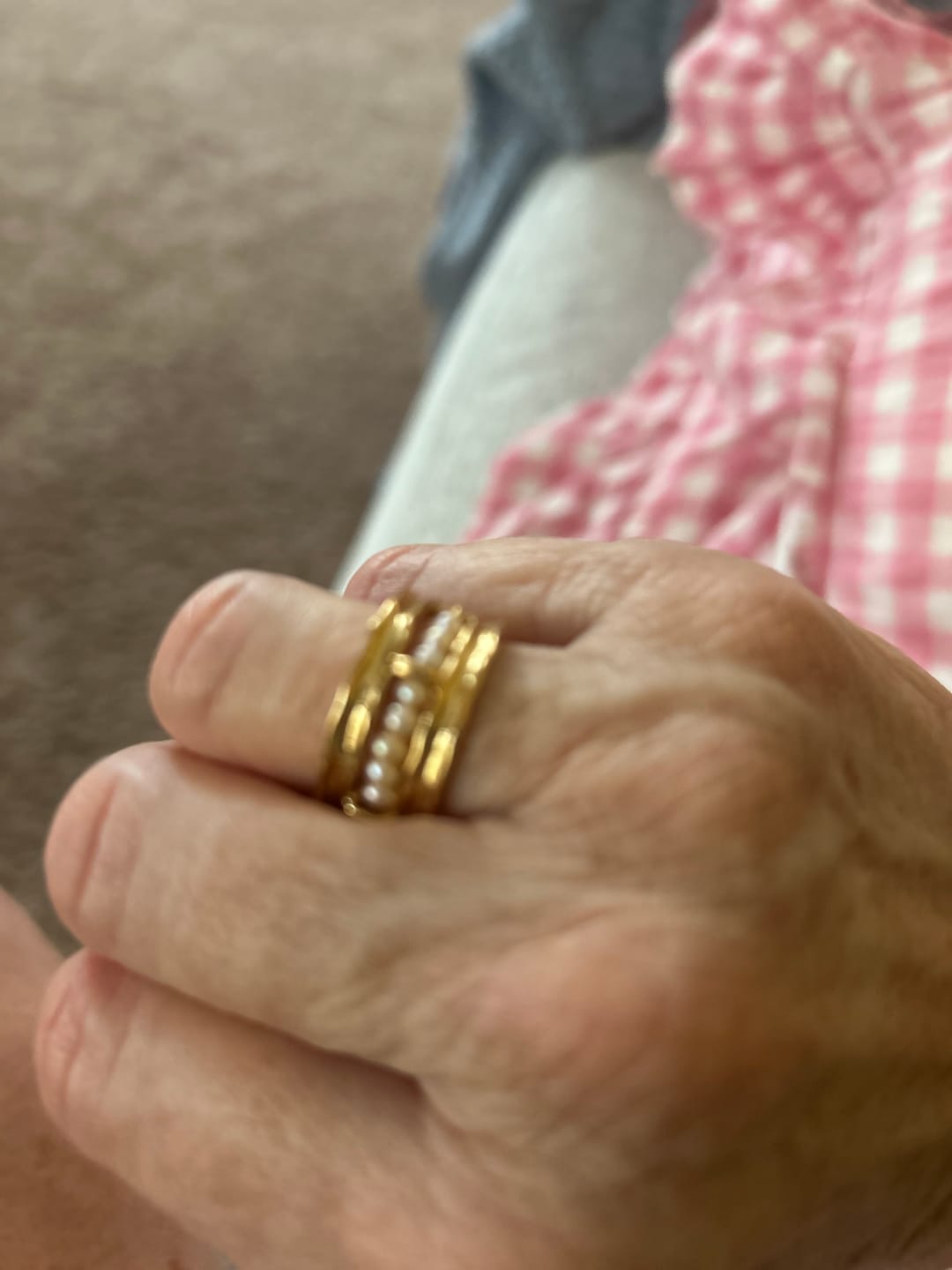 Customer photo review of Hand Hammered Textured Inlaid Pearl Glass Adjustable Open Ring