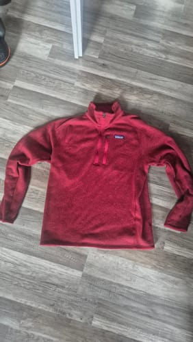 Customer photo review of Vintage Red Patagonia Quarter Zip Fleece Sweatshirt (M)