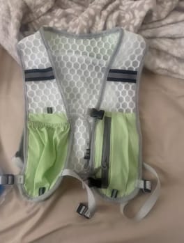 Customer photo review of TrailFlow™ – Chaleco de Hidratación Ligero