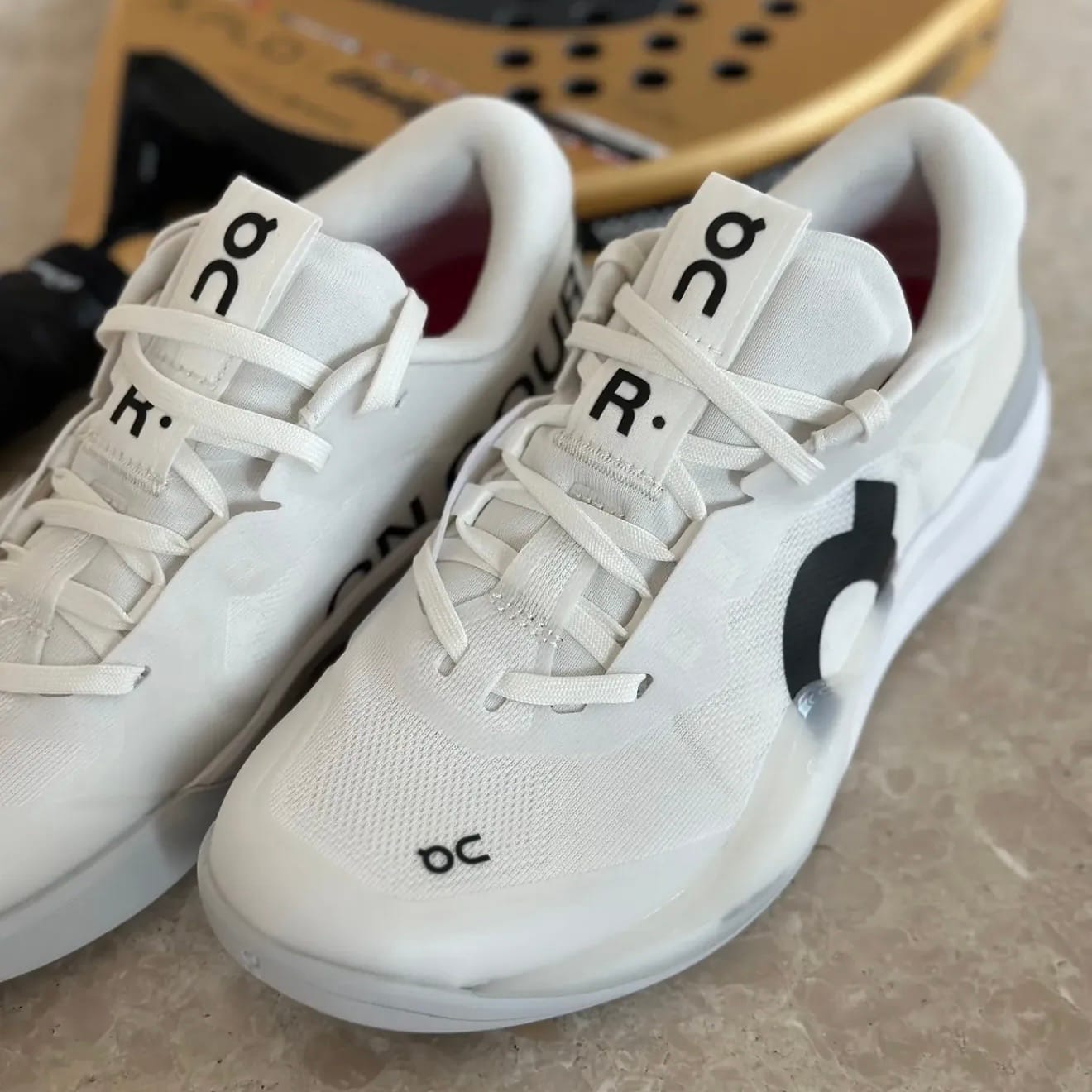 Customer photo review of Roger Pro 3 White Pink - R3W