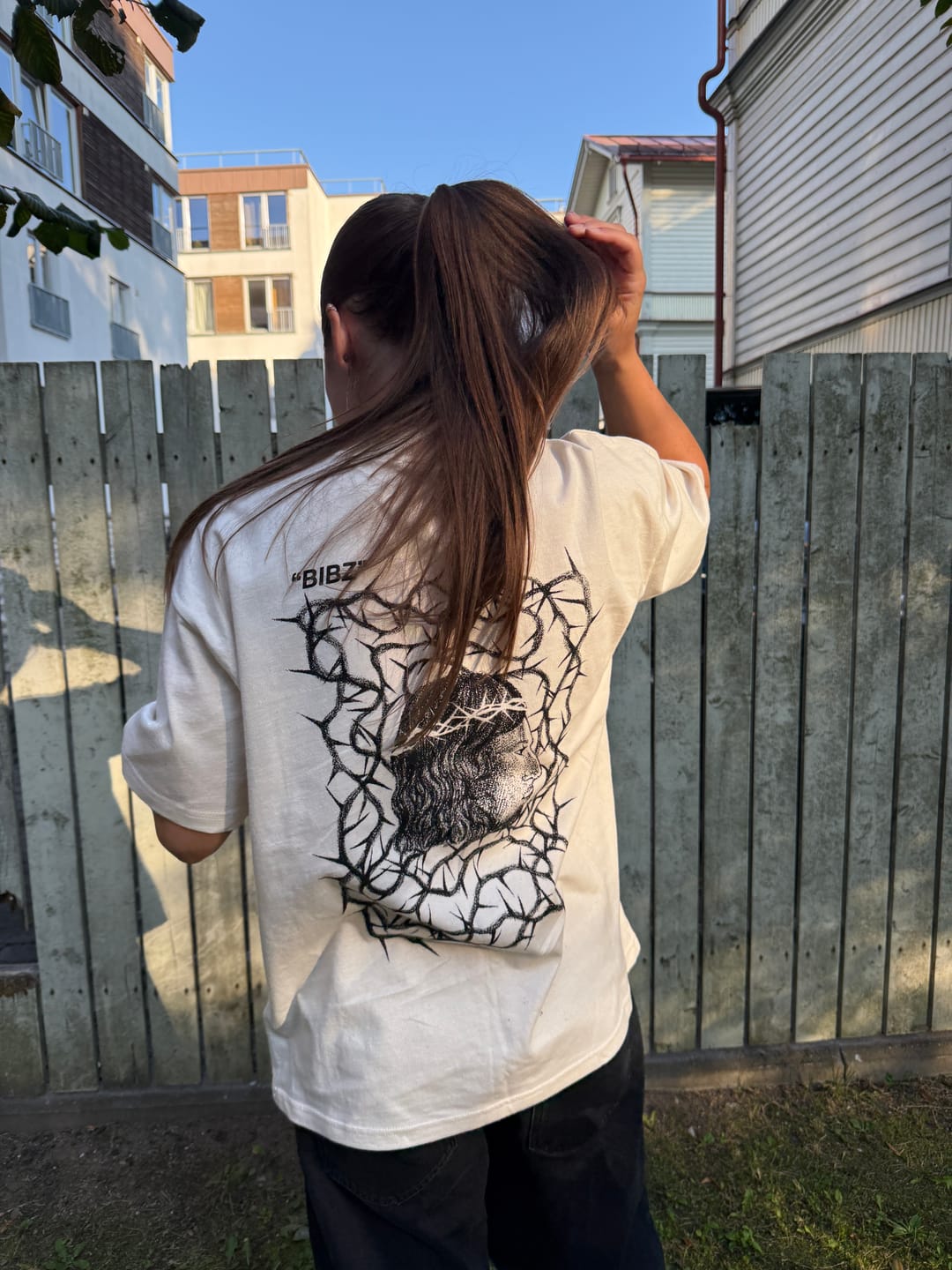 Customer photo review of "VINE" RAW T-SHIRT