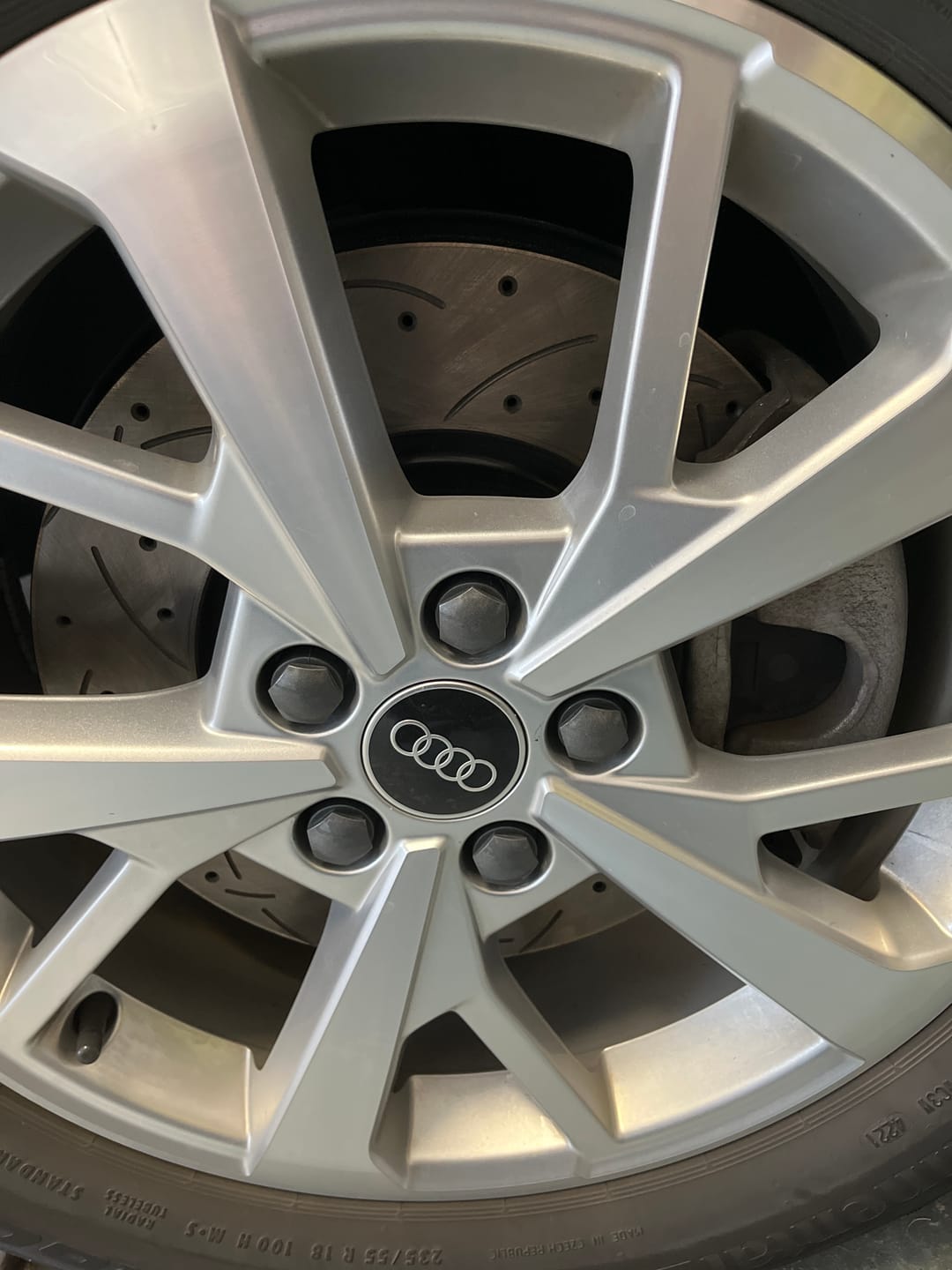 Customer photo review of Front Coated Drilled Slotted Disc Brake Rotor (1 Piece Only) DS1-981914 For Volkswagen Tiguan Jetta