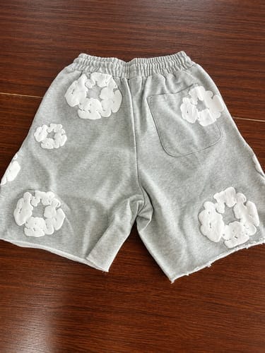 Customer photo review of AVEROX SHORTS