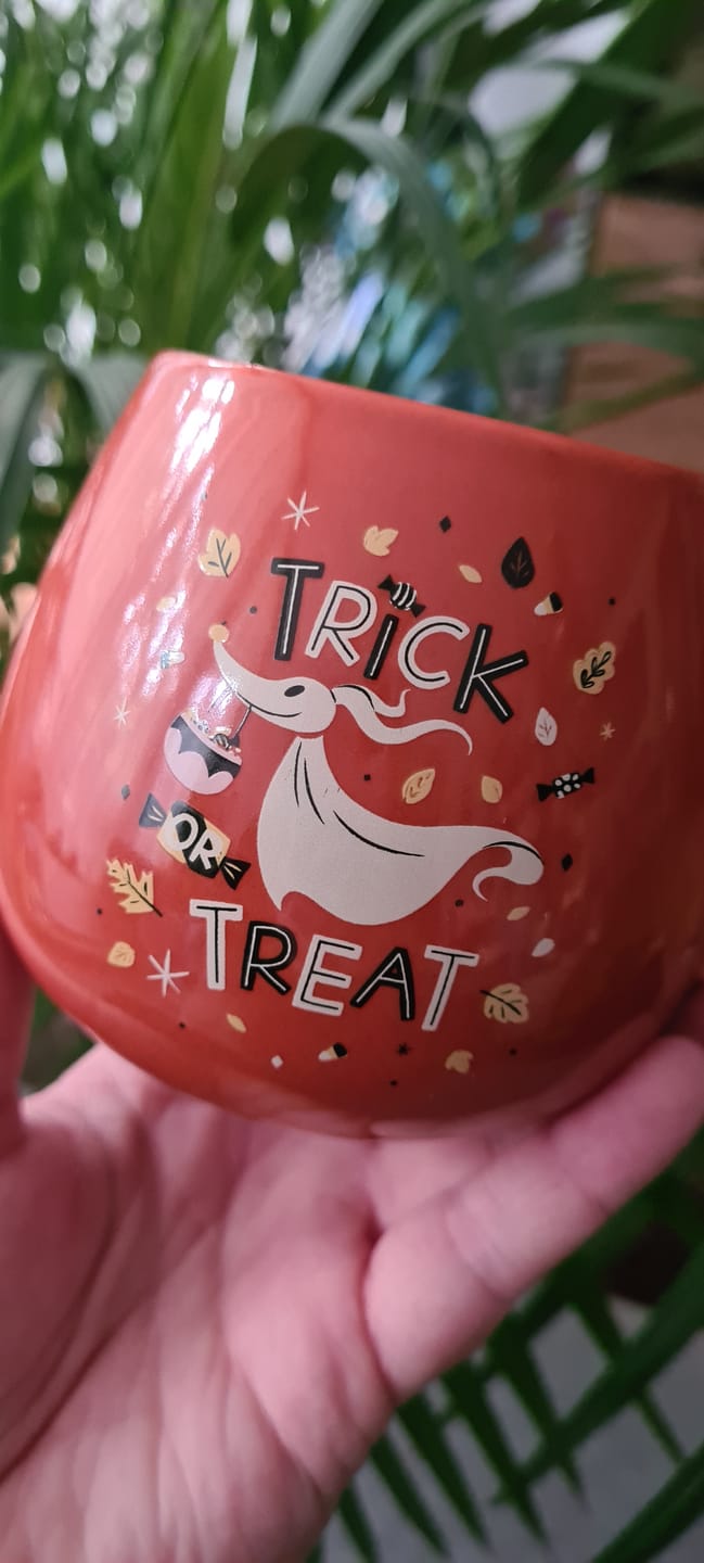 Customer photo review of Disney The Nightmare Before Christmas Jack Skellington Halloween Tasse – 400 ml