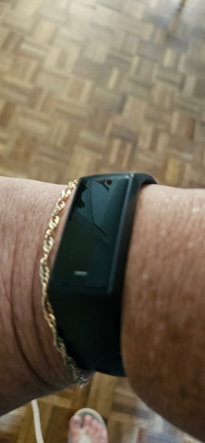 Customer photo review of Siltcon® Activity Tracker Pro - Unisex